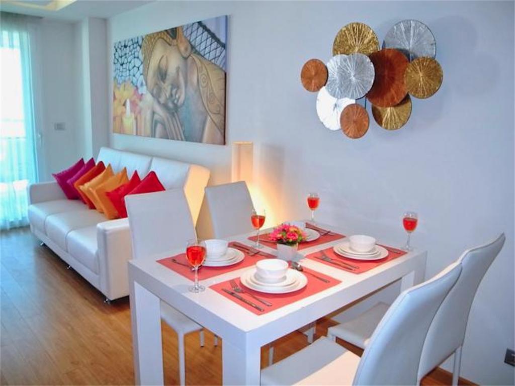 The Privilege Residence : 1 Bedroom Apartment In Patong Kültér fotó